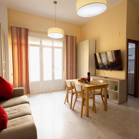 Apartamento Acogedor En Triana Seville Exterior photo