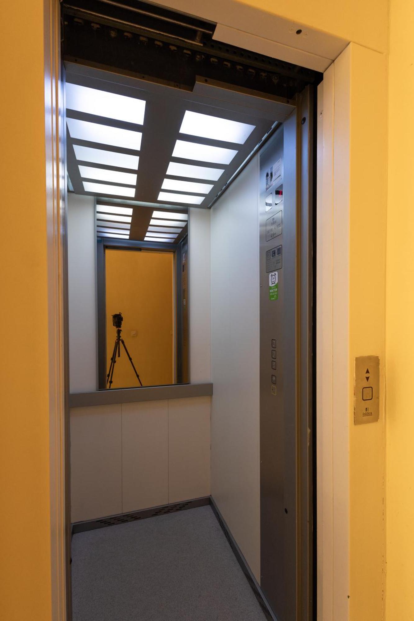 Apartamento Acogedor En Triana Seville Exterior photo
